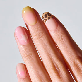 ohora close-up of gel texture and yellow art for visible glossy detail