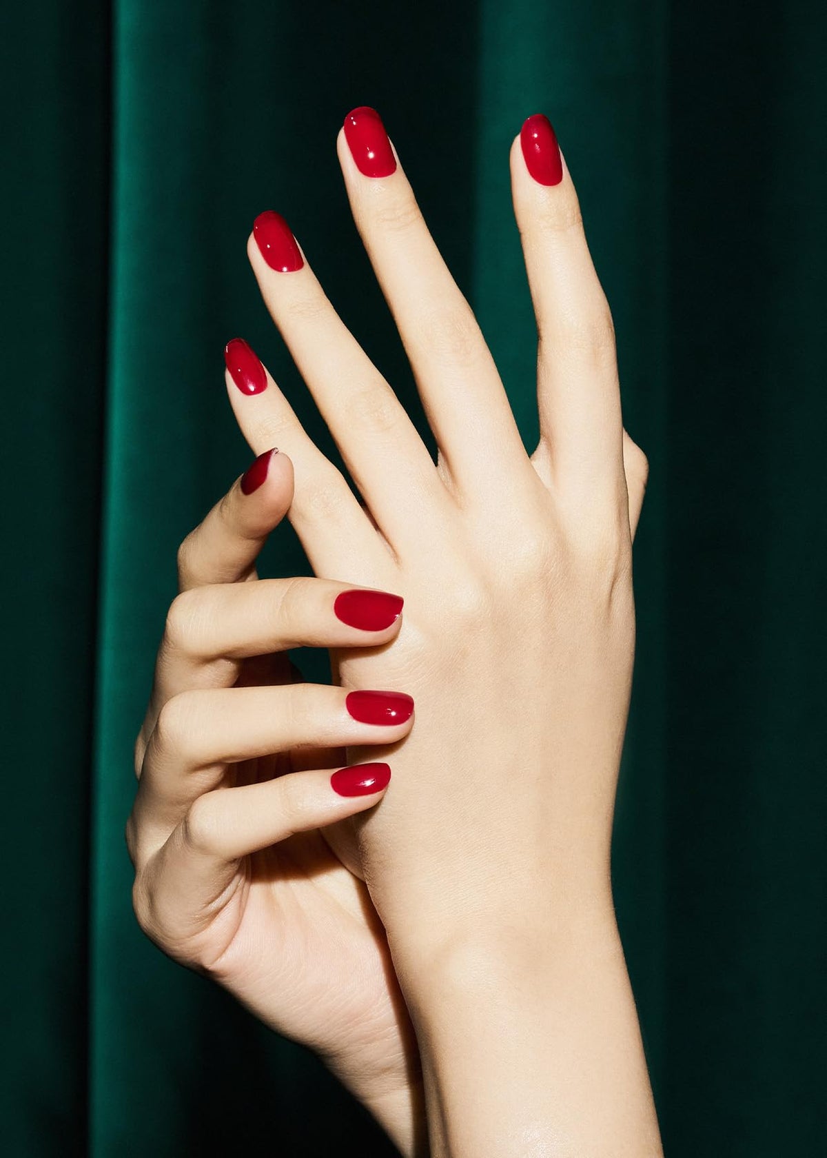 ohora close-up of red gel strip texture and finish highlighting smooth glossy surface