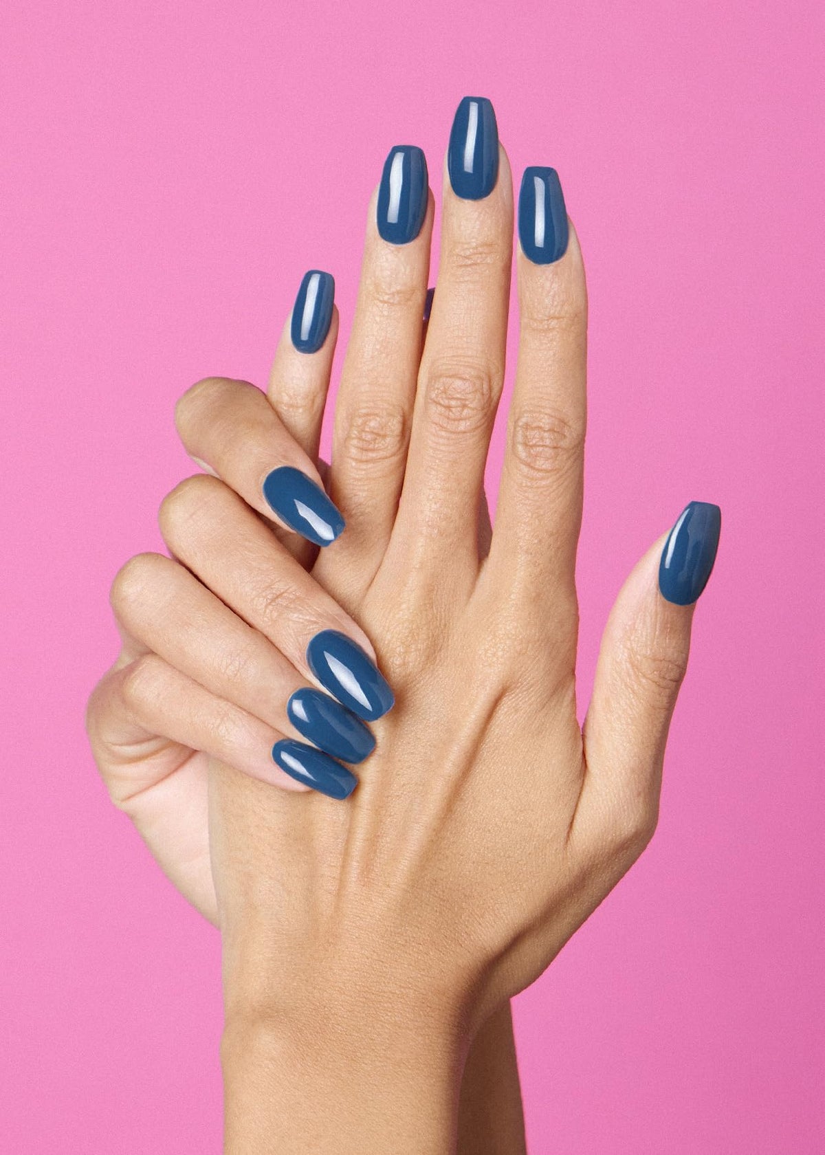 ohora close-up of gel strip texture highlighting glossy finish and smooth coverage