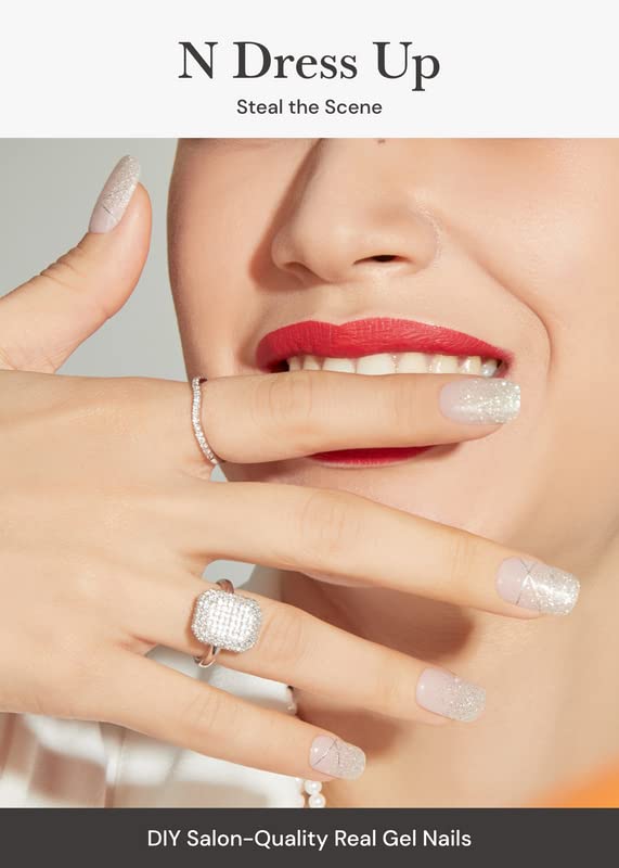 ohora arranged nail strips display highlighting 15 sizes and patterned white accents