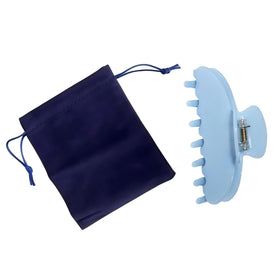 OideGuiing clip securing an updo to demonstrate strong grip and style