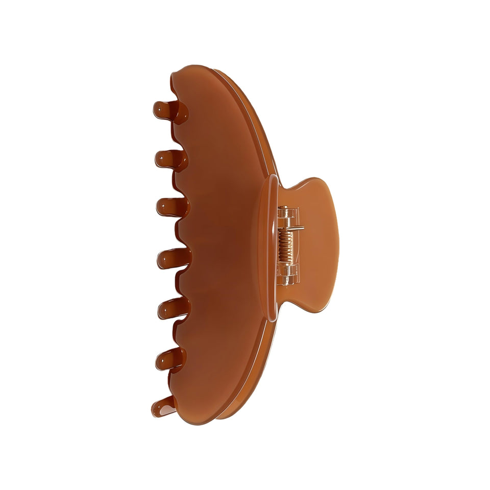 OideGuiing front view light coffee clip showing shape and polished finish for stylish hold