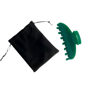 OideGuiing hair clip in updo demonstrating strong hold and neat style