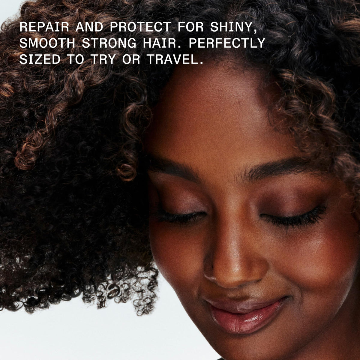 Olaplex N°3PLUS texture close-up demonstrating concentrated repair formula