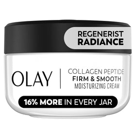 Olay front packaging jar showing product and clear benefit of hydration