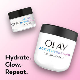 Olay ingredient label close-up highlighting clean, skin-friendly components