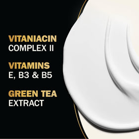 Olay label close-up emphasizing VitaNiacin Complex II and vitamin benefits