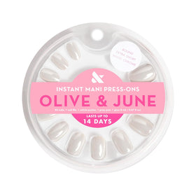 Olive & June close-up of nail curvature showing realistic fit and natural look
