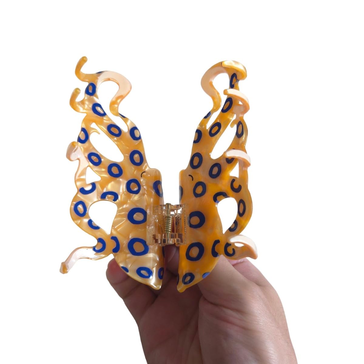 OMG Decor clip holding long hair securely for hands-free tasks