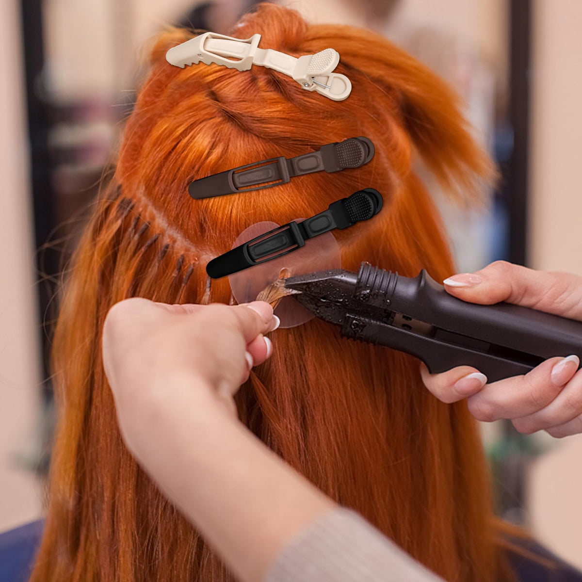 Ondder smooth plastic surface close detail protecting hair from snagging