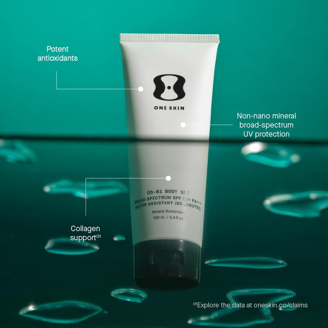oneskin lifestyle outdoors image applying sunscreen before activity for lasting protection