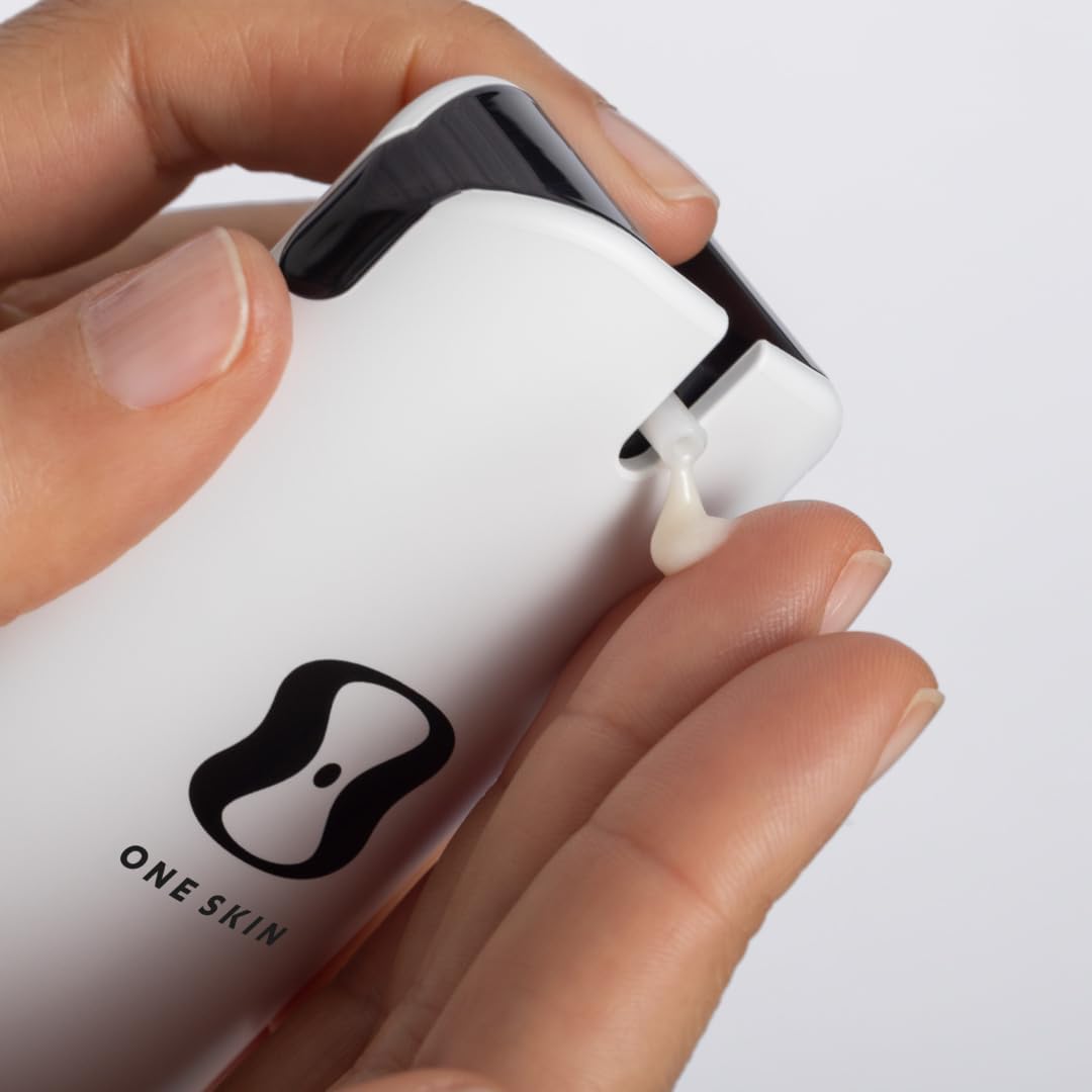 oneskin peptide moisturizer texture close-up demonstrating lightweight absorbency benefit