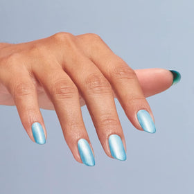 OPI Surf Naked close-up of pearlescent finish highlighting subtle shimmer
