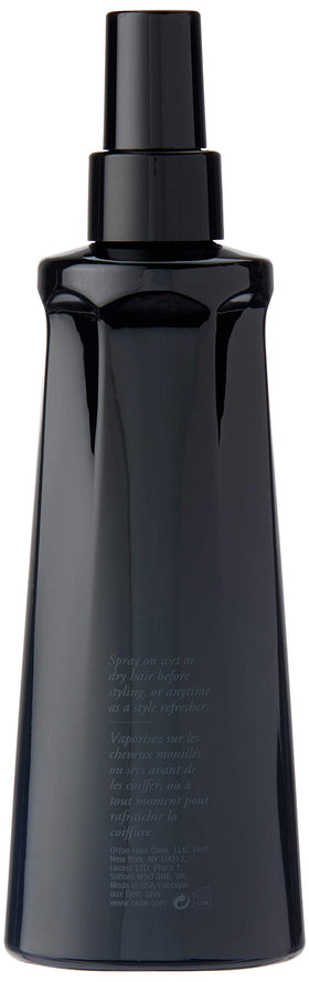Oribe Foundation Mist nozzle close-up demonstrating fine mist spray