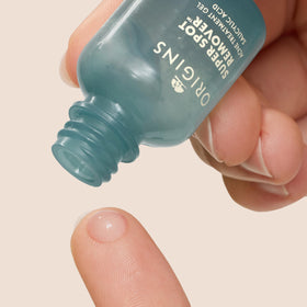 Origins texture close-up showing gel consistency and quick-absorbing benefit
