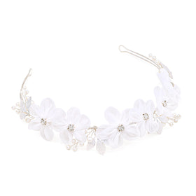 Oriamour front view of silver tulle headband, elegant finishing touch