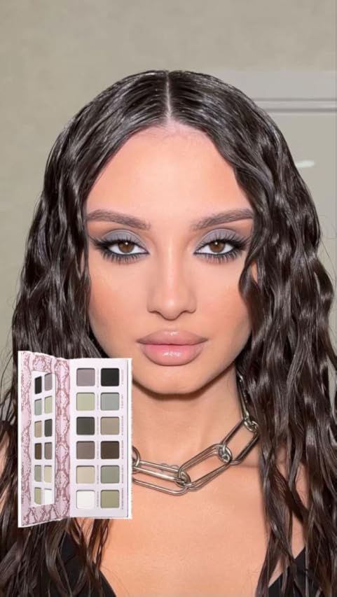 oygcee size scale hand holding palette highlighting travel-friendly compact design