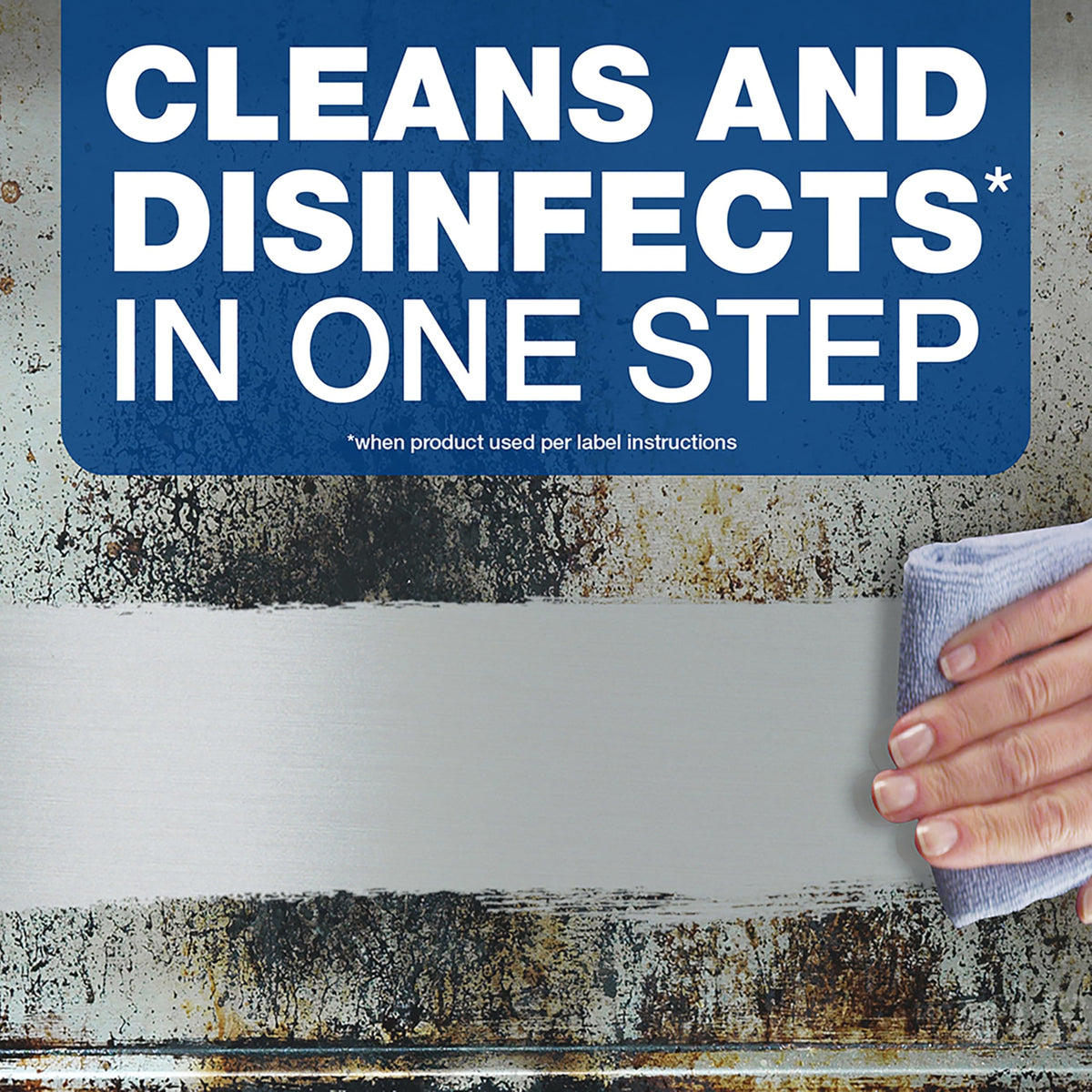 P&G PROFESSIONAL Spic and Span streak-free glass mirror demonstrating brilliant shine