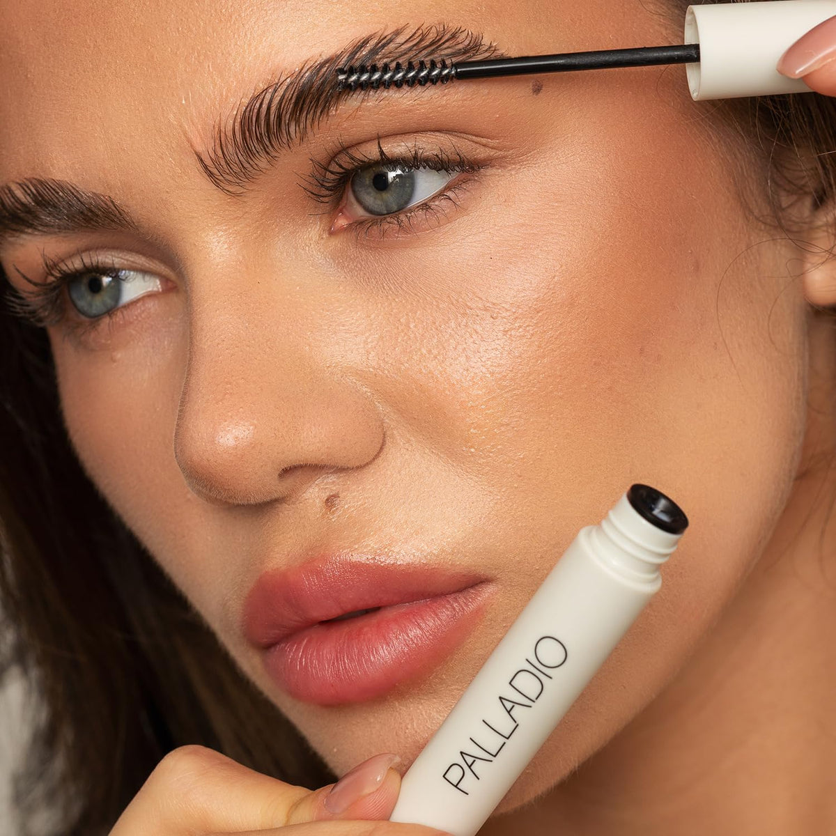 Palladio clear gel texture detail demonstrating smooth finish