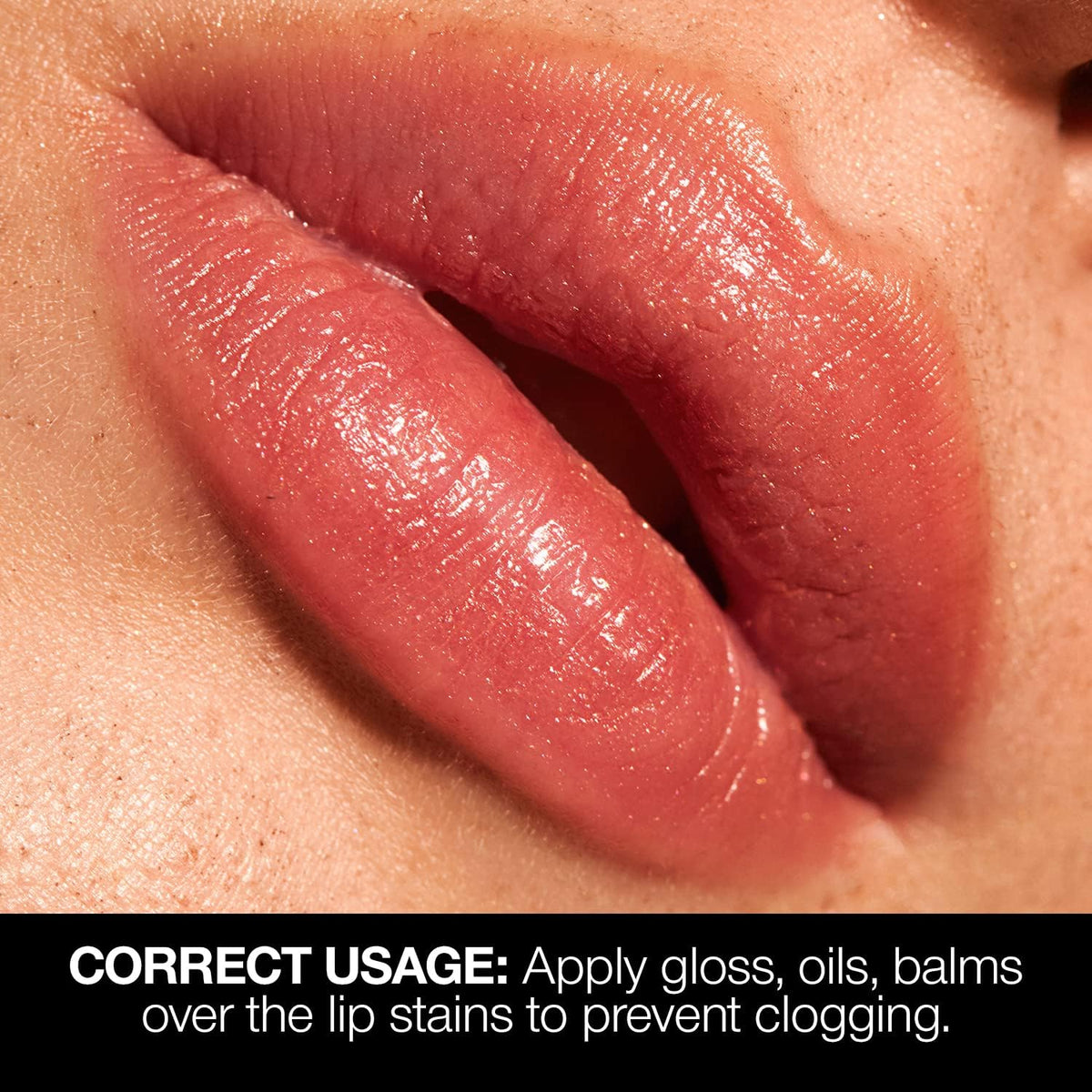 Palladio botanical ingredient shot highlighting Pro‑Vitamin B5 infusion for soothing benefit.