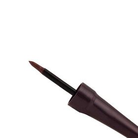 Palladio wand grip detail highlighting ergonomic handle for steady application
