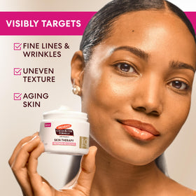 Palmer's creamy texture close-up illustrating hydration and fast absorption