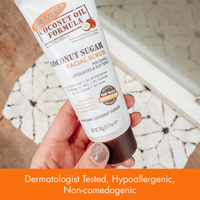 Palmer's tube label highlighting ingredients and clean-formula benefits