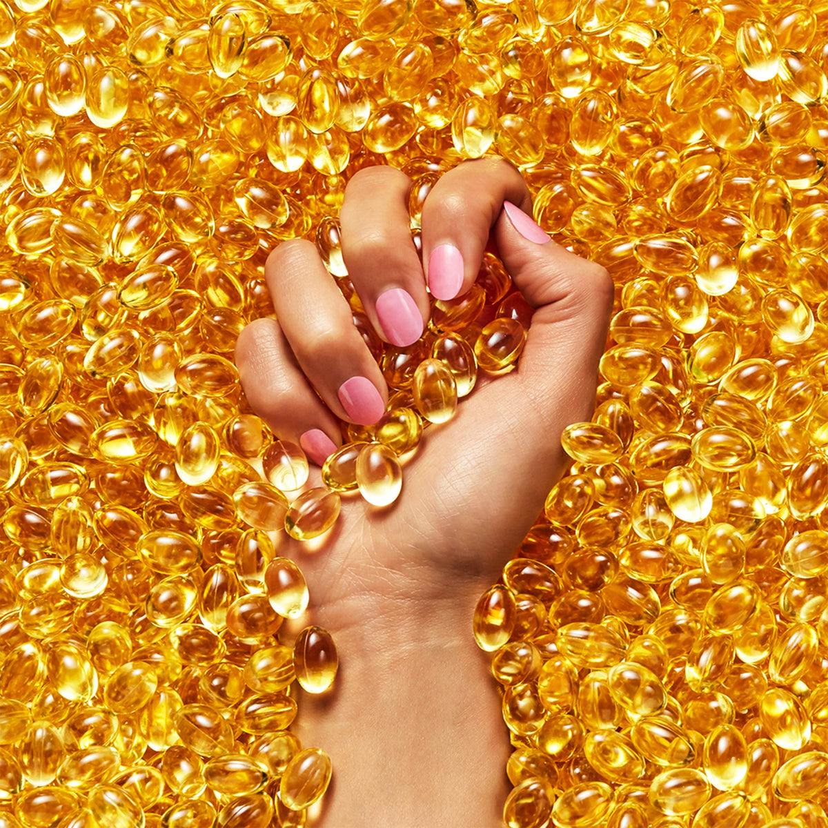 Pantene ingredients label close-up to confirm Pro-V nutrient boost