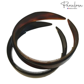 Parcelona headband in use with half-up hairstyle offering polished hold