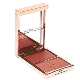 PATRICK TA compact front view showing dual crème and powder and portability benefit