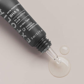 Paula's Choice close-up of gel-serum texture highlighting smooth application benefit