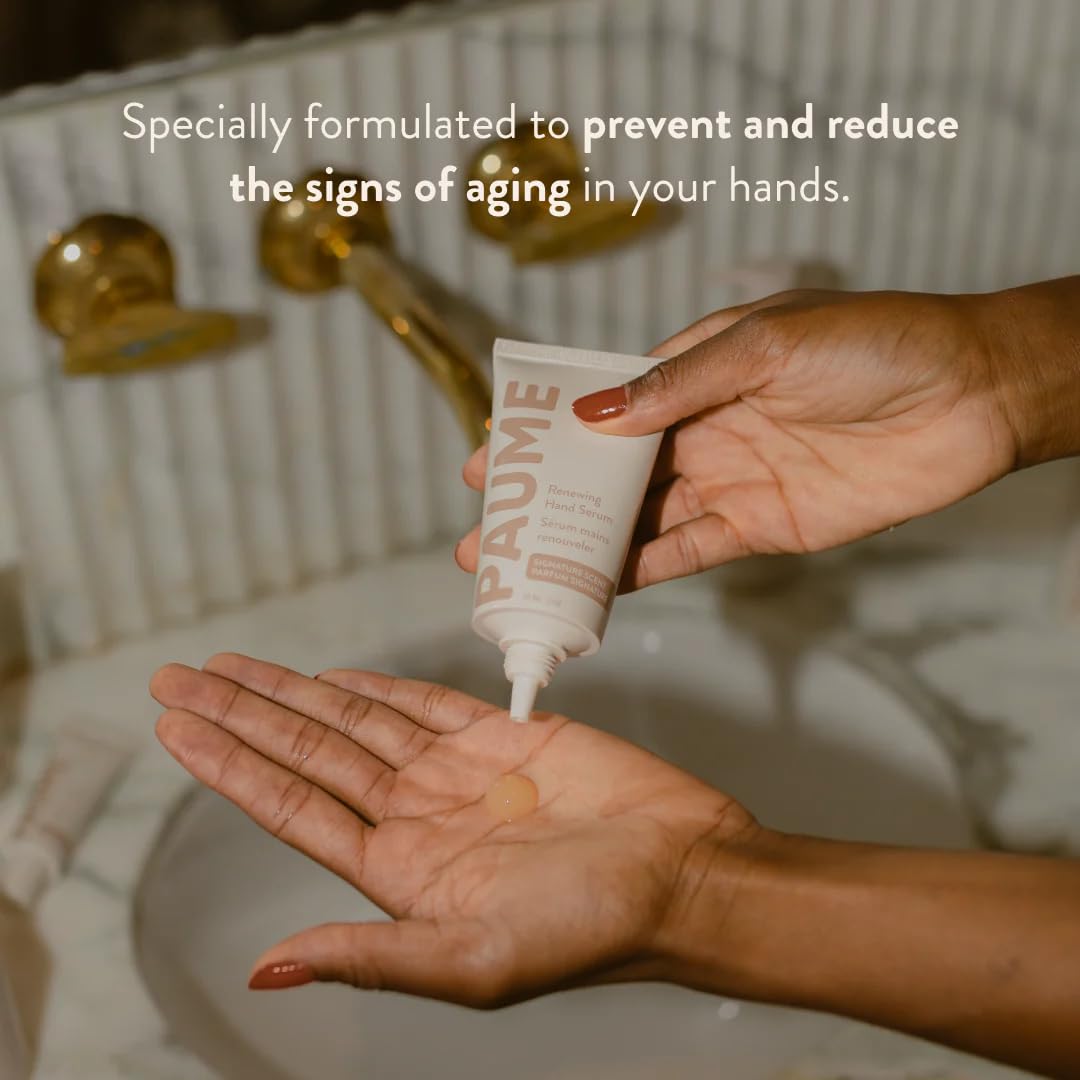 PAUME pump dispensing serum illustrating easy application and controlled dose