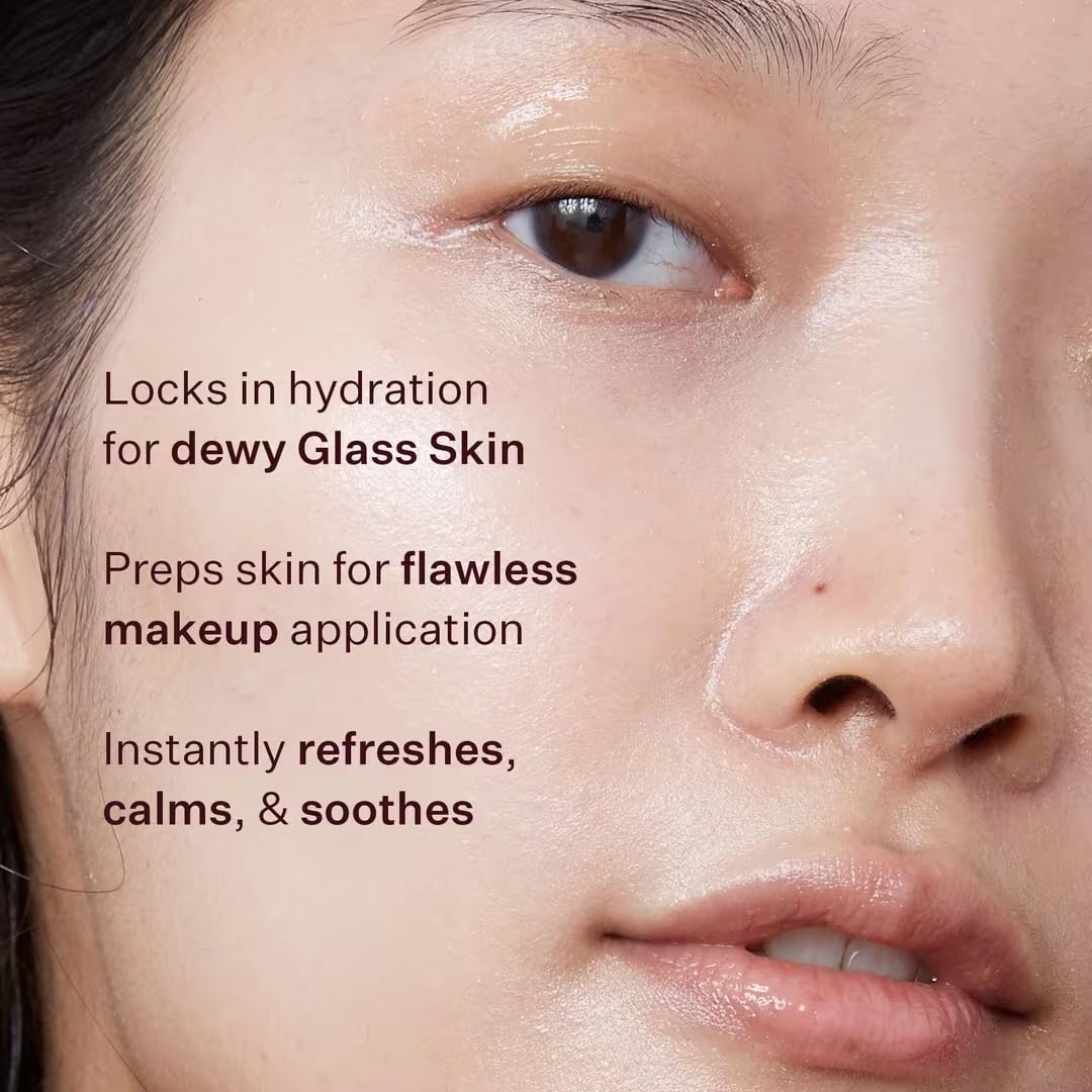 Peach & Lily cucumber water droplet on leaf, cooling hydration visibly highlighted