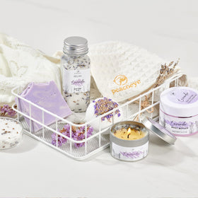 peacoeye Himalayan bath salts close-up showing crystal texture for relaxation