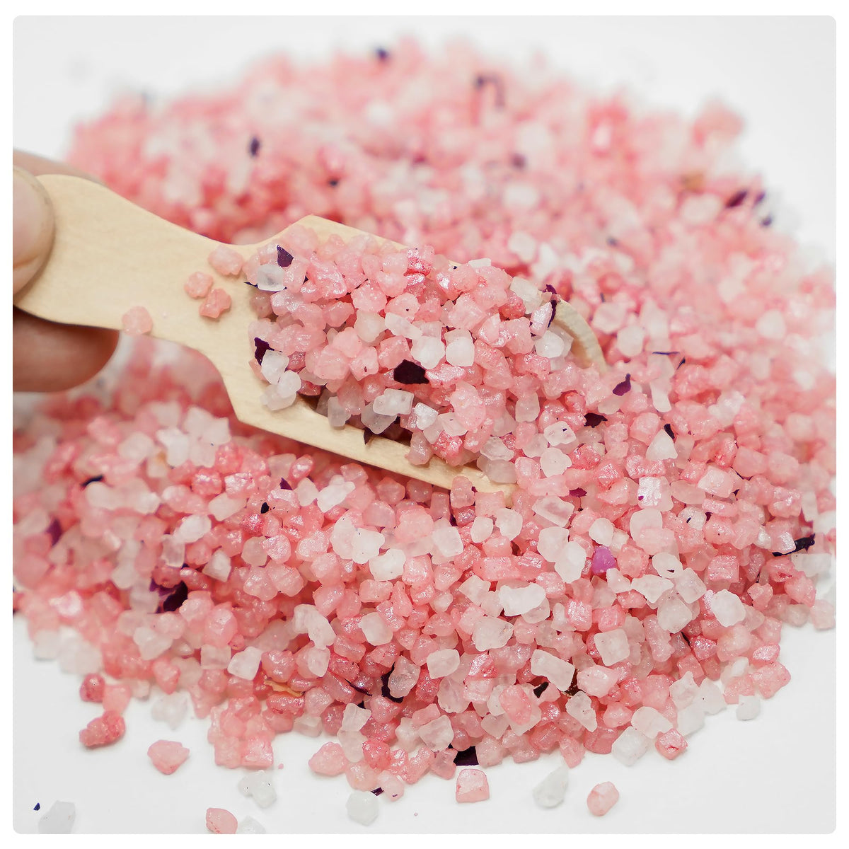 Persidra individual packets fanned out, highlights scent variety and portability