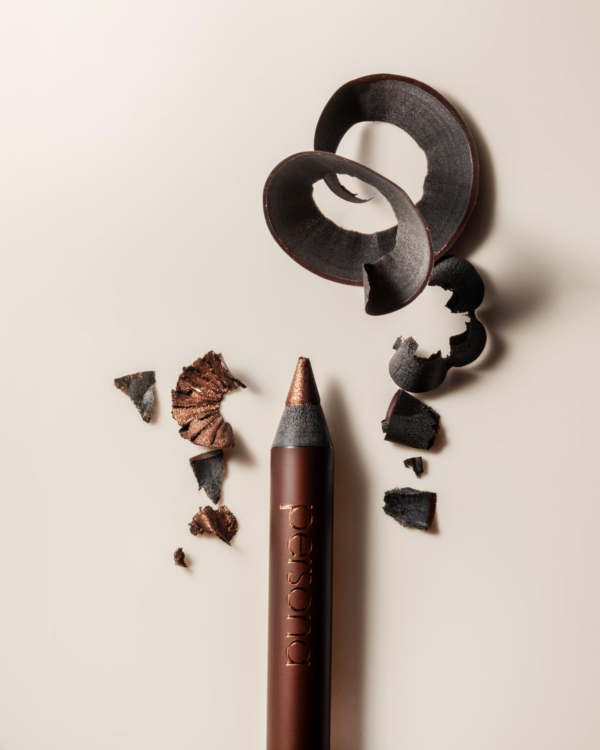 PERSONA sharpening detail highlighting clean, precise edge