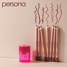 PERSONA sharpened tip detail demonstrating fine point for precise lining