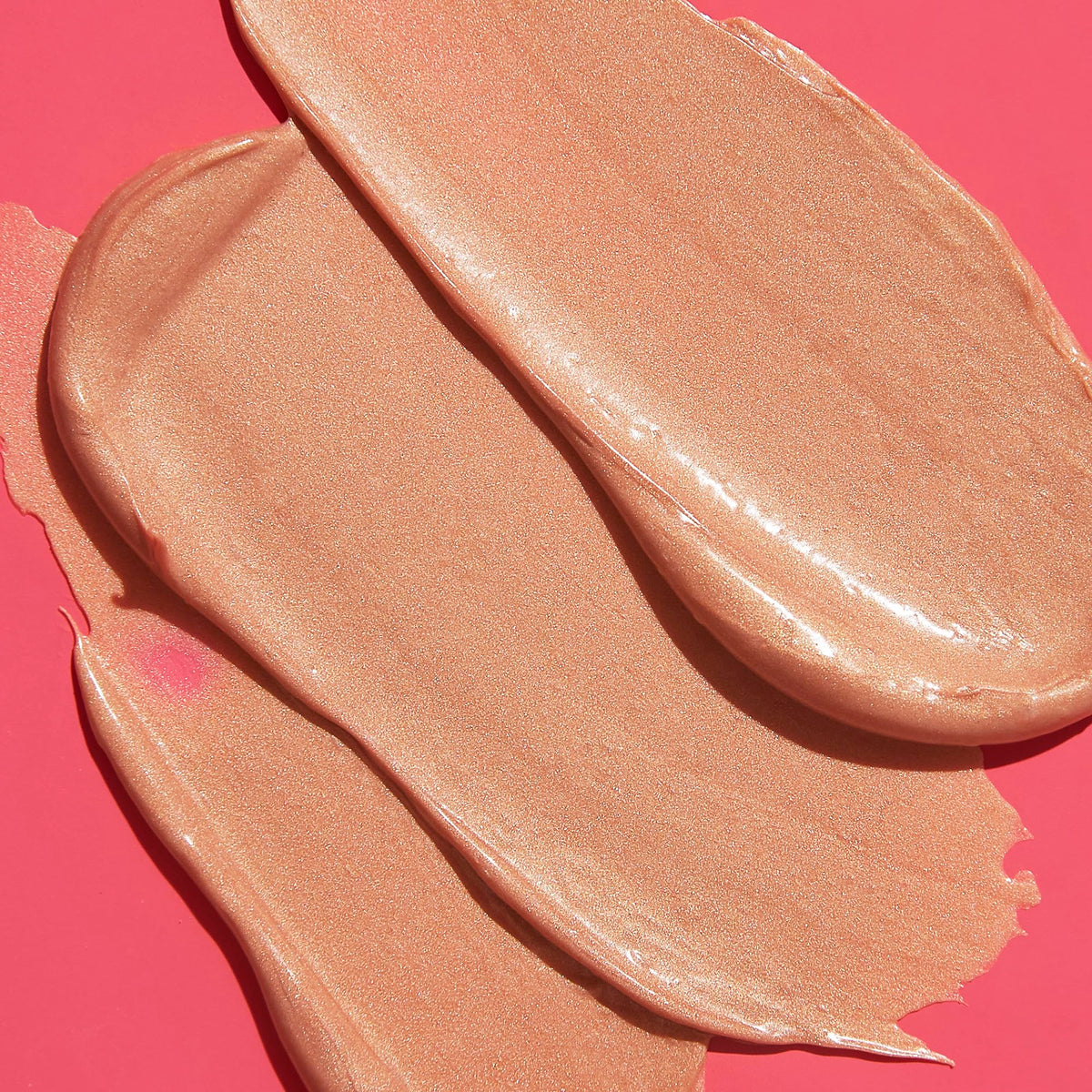 peter thomas roth application on cheek demonstrates contouring and brightening