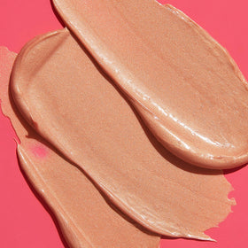 peter thomas roth application on cheek demonstrates contouring and brightening