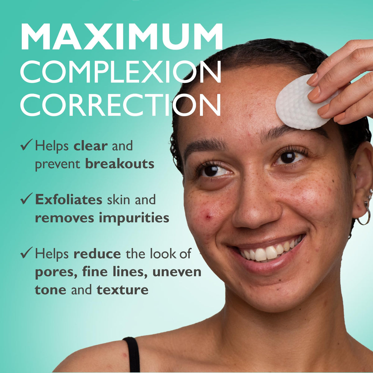 Peter Thomas Roth pad in hand demonstrating size and coverage benefit