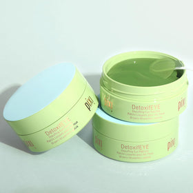 Pixi patch applied under-eye illustrating de-puffing and comfort