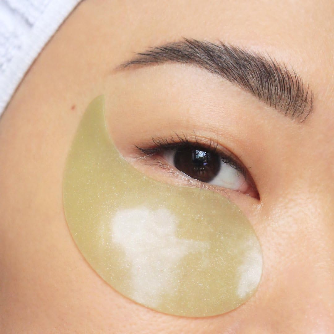Pixi patch texture detail highlighting cooling gel and serum delivery