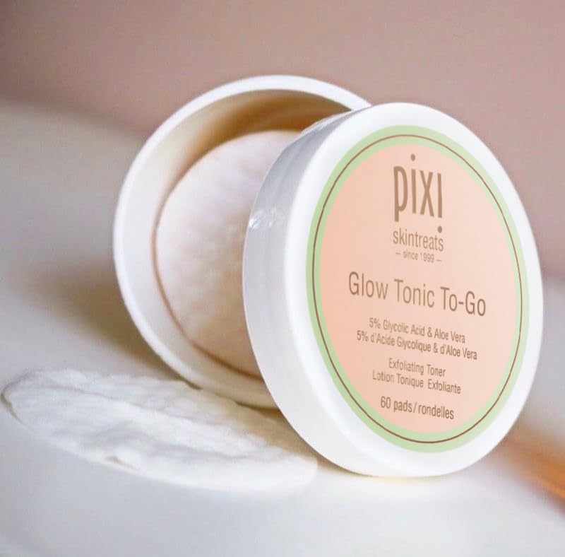 Pixi Glow Tonic pad close-up texture illustrating soaked pad and even exfoliating coverage