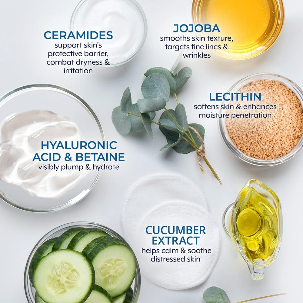Plexaderm texture close-up highlighting hyaluronic clarity and fast-absorbing finish