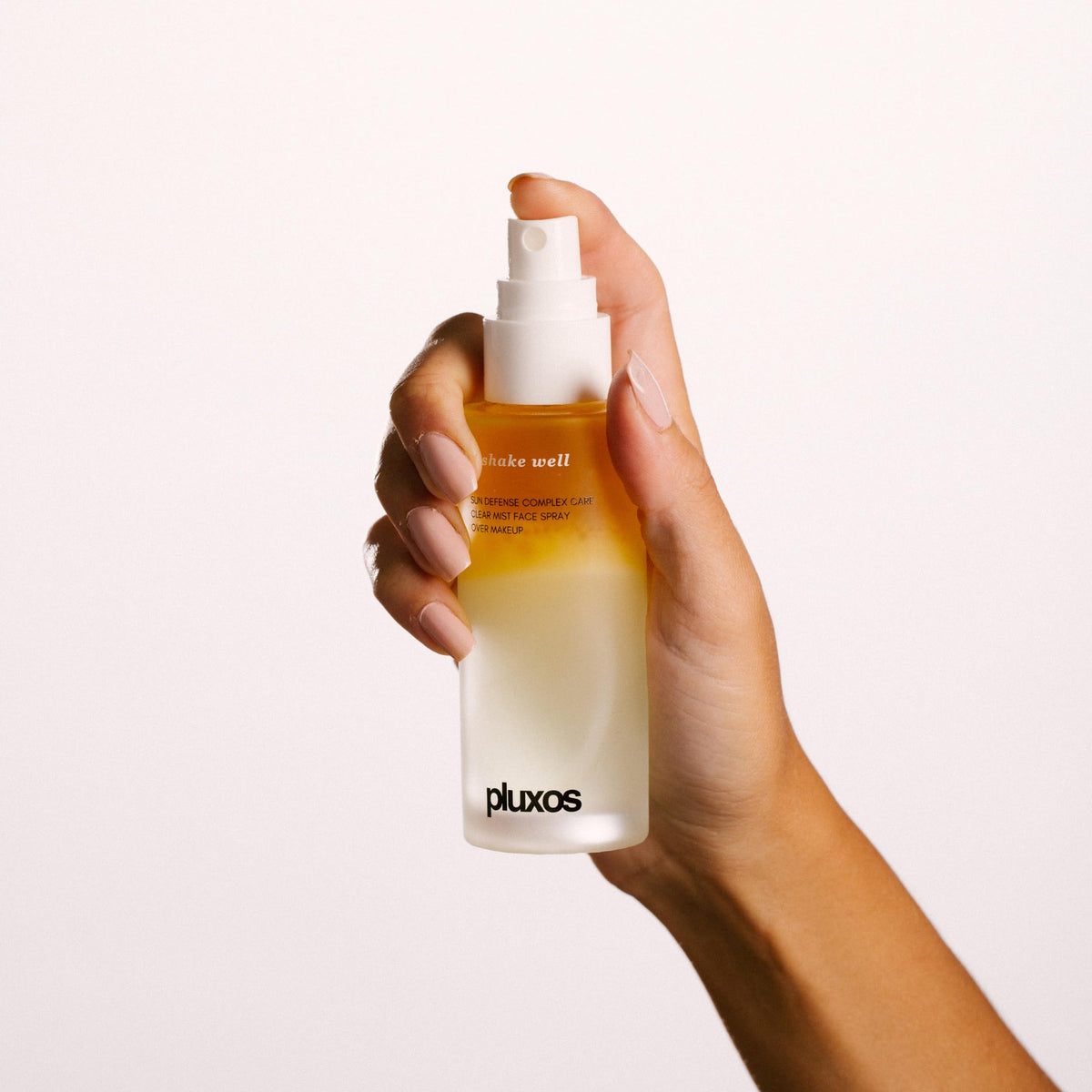 PLUXOS spray nozzle close-up for even fine mist coverage benefit