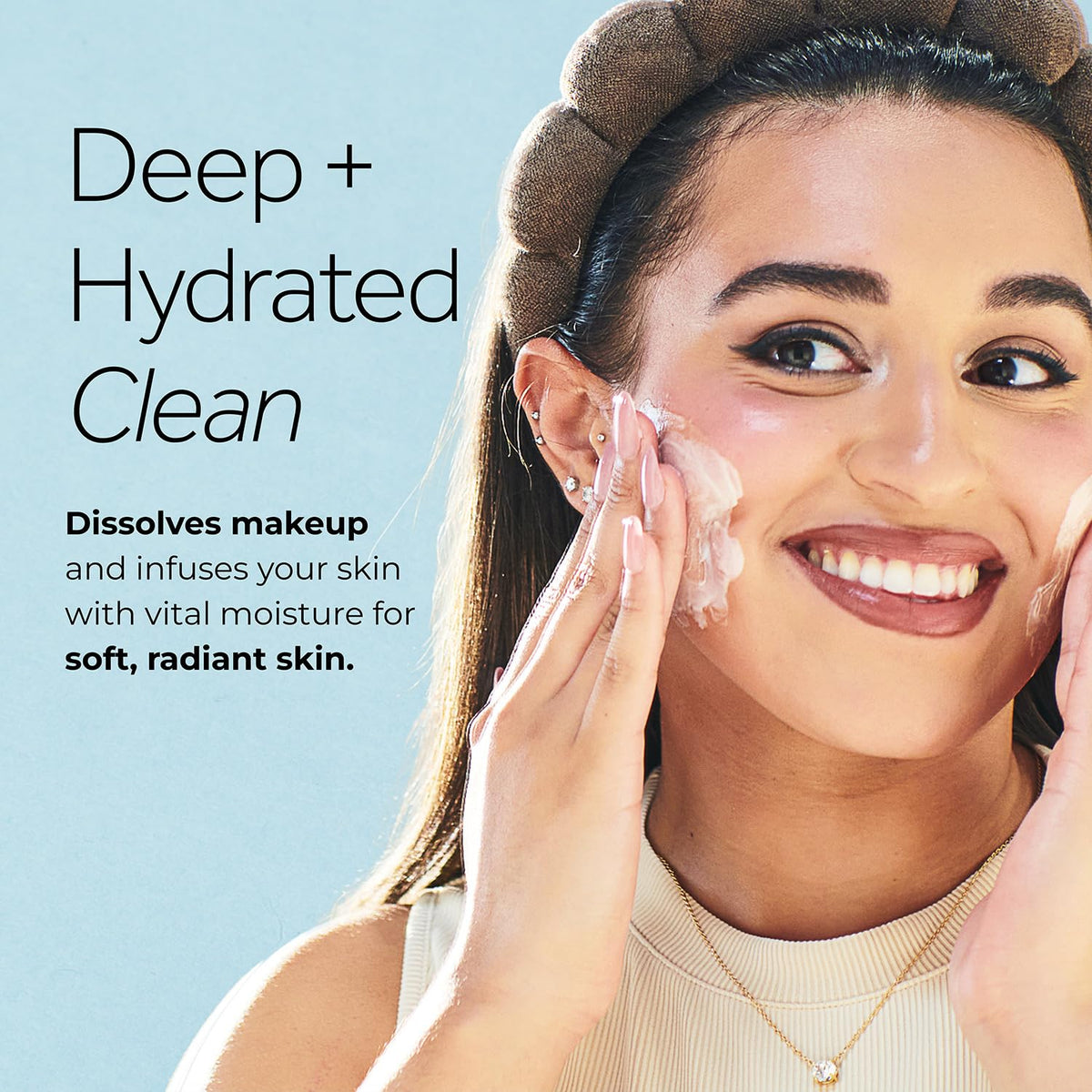 POND'S moisture swatch comparison highlighting softer, hydrated skin benefit