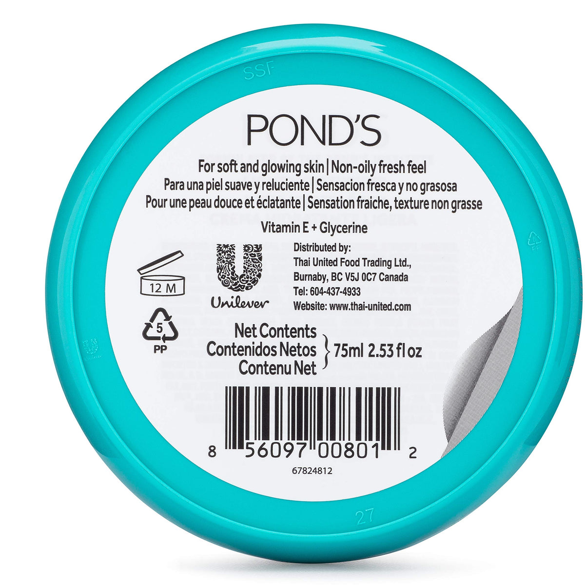 POND'S cream texture close-up highlights lightweight, fast-absorbing finish