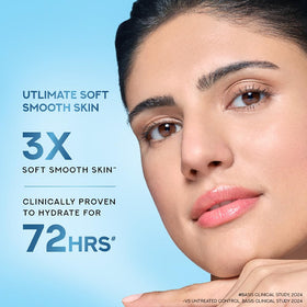 POND'S open jar revealing silky gel texture that absorbs quickly for lightweight hydration