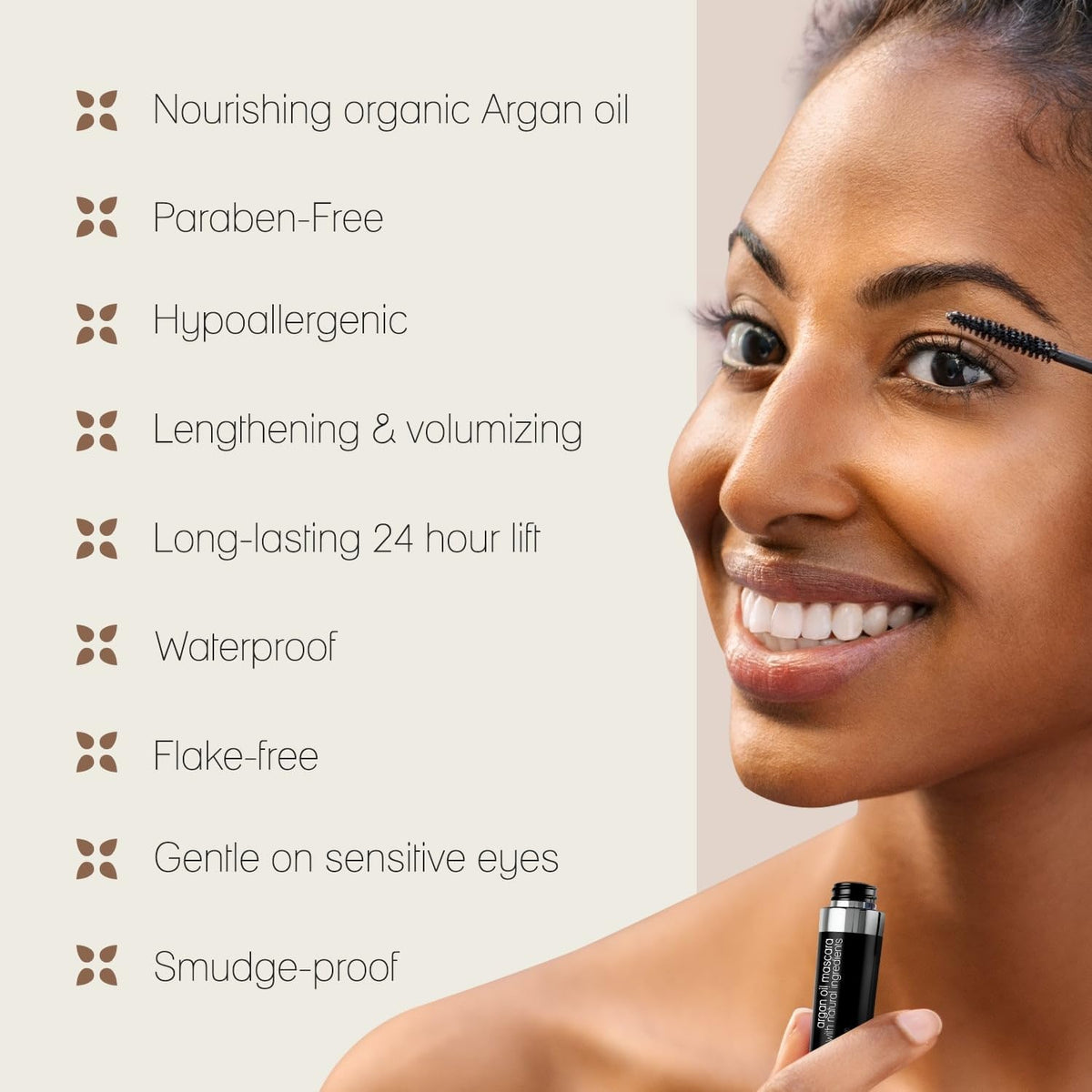 poppy austin creamy black mascara texture demonstrating smooth, clump-resistant application