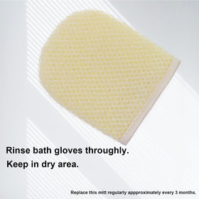 PPHAO BASIC mitts staged in bathroom conveying easy daily use and tidy storage